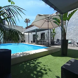 Edard's Great House Villa